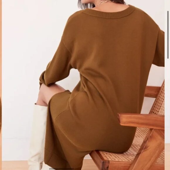 Aritzia Wilfred Cyprie 100% Merino Wool Foxfire Brown Slit Sweater Dress Small - Picture 2 of 7